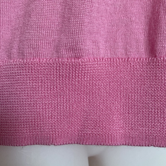 Armani Exchange 100% merino wool, lightweight, v-neckline, sweater! Size Small - Picture 5 of 12